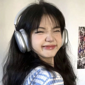 亚洲偷自精品三十六区
